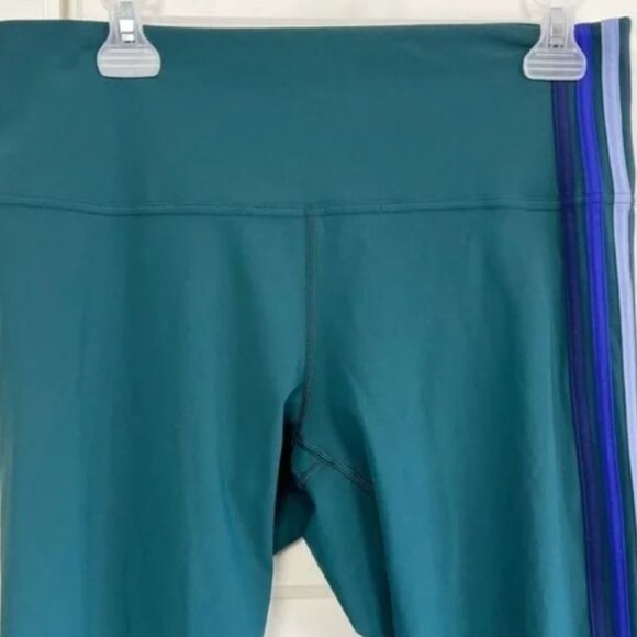Lululemon | Take A Hint 7/8 Tight *25" Size 12 - Picture 10 of 12